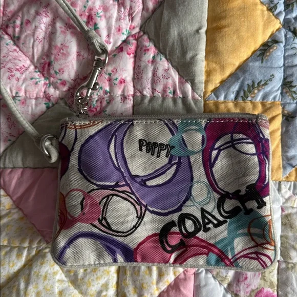 Coach Poppy Wristlet - Picture 1 of 5